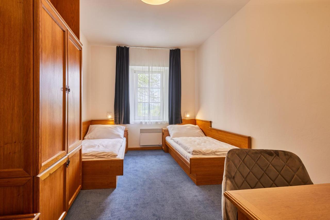 Hotel Auri Rudník Eksteriør billede