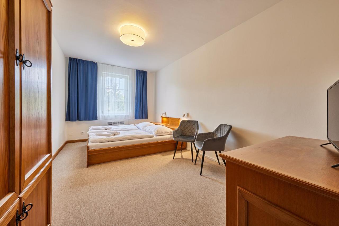 Hotel Auri Rudník Eksteriør billede