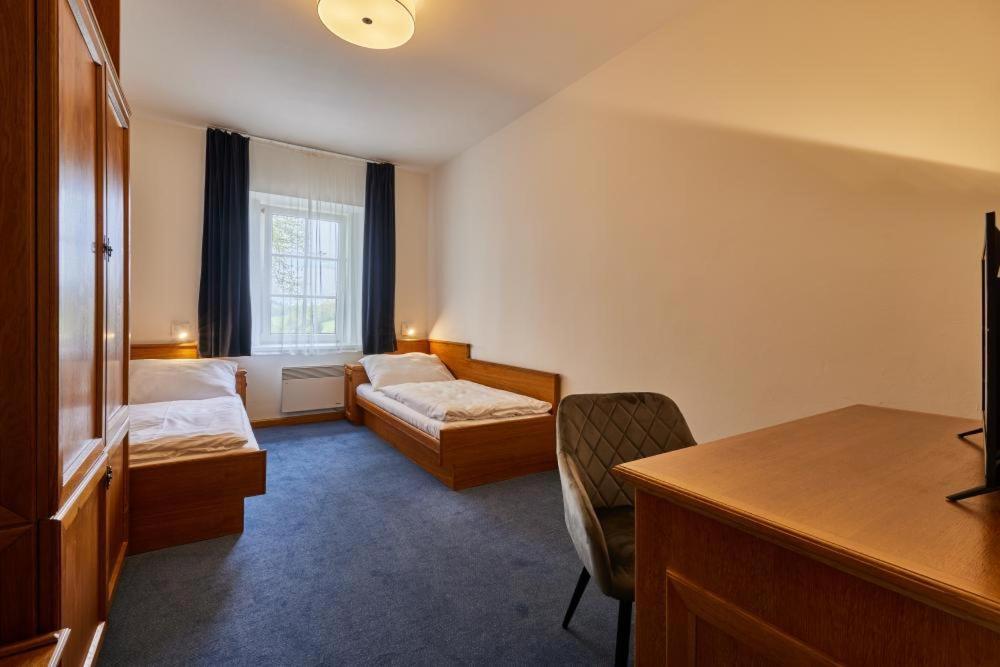 Hotel Auri Rudník Eksteriør billede