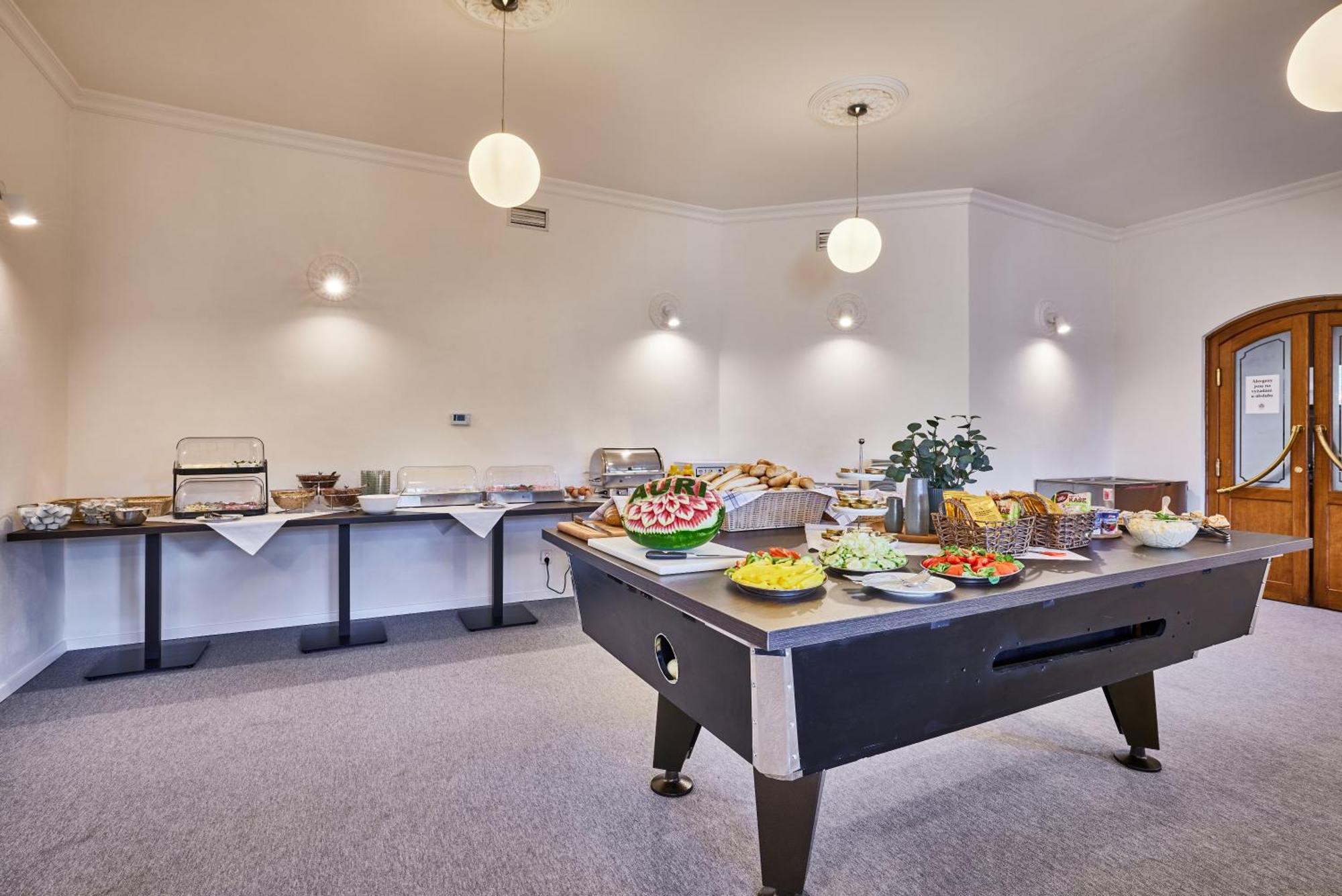 Hotel Auri Rudník Eksteriør billede